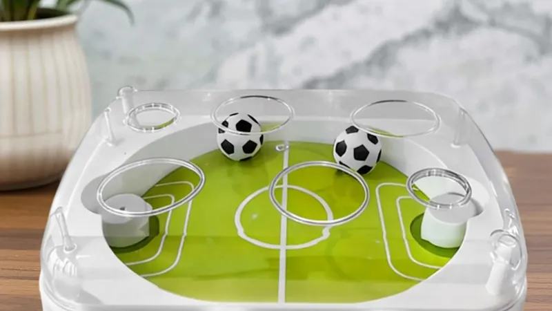 Moins, c'est mieux : Pourquoi j'ai remplacé tous les jouets par ce seul ballon