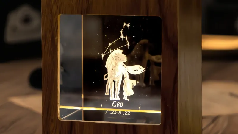 Rejecting the cheap plastic feel: Why this black walnut wood nightlight is worth collecting.