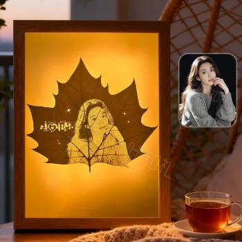 定制树叶雕刻艺术品 | 个性化照片雕刻于天然悬铃木叶片上 | 带框纪念礼品