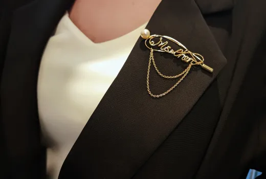 За кулисами: Создание именной броши из жемчуга на заказ (Эпизод 7)