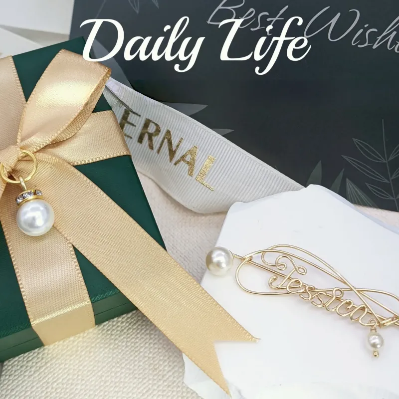 个性化珍珠名字胸针 - 定制字母首字母徽章 14K 包金优雅珠宝礼物