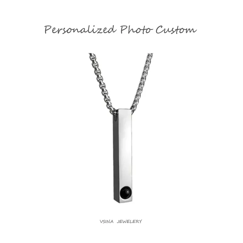 钛钢记忆项链百搭可定制照片投影吊坠送男友原创设计饰品盒子链