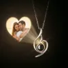 Collier personnalisé « Grâce et beauté » avec pendentif photo en argent S925 et projection de courbes